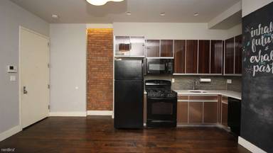 Main picture of 172 Irving Ave