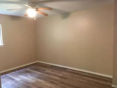 Main picture of 220 Culver St
