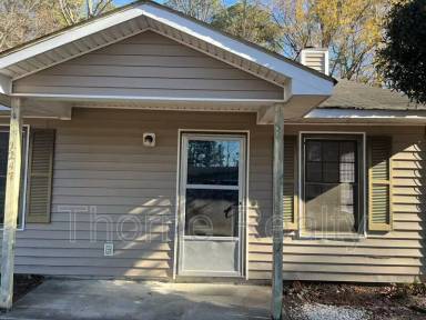Main picture of 2247 Sherwood Ave
