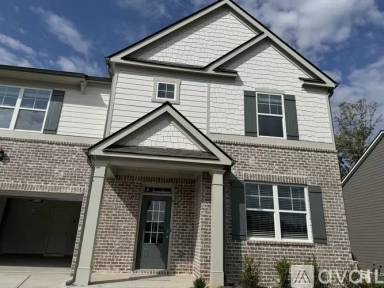Main picture of 121 Landsdowne Way SE