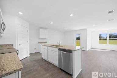 Main picture of 14639 Dayton Cir