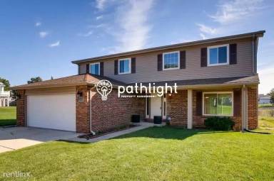 Main picture of 6701 Foxtree Ave
