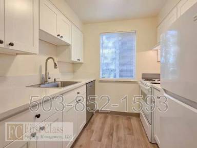 Main picture of 20125 SW Tualatin Valley Hwy