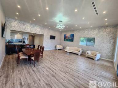 Main picture of 14027 Valerio St