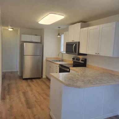 Main picture of 724 1/2 N Montana Ave