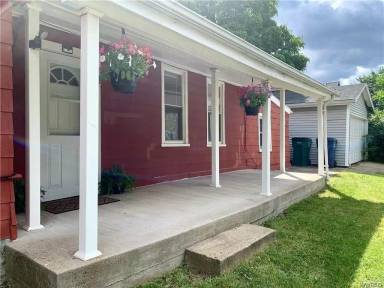 Main picture of 117 Farmer St