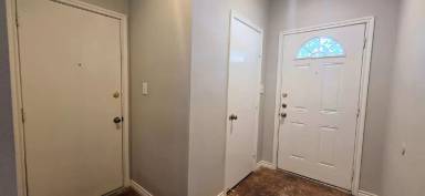 Main picture of 5003 Summit Pass