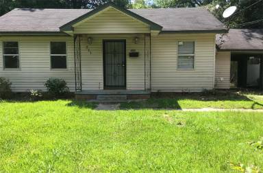 Main picture of 711 Lindsey Dr