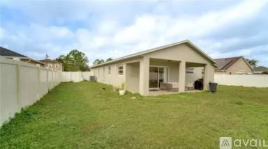 Main picture of 914 Halifax Dr