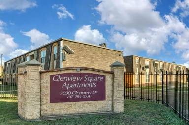 Main picture of 7030 Glenview Dr