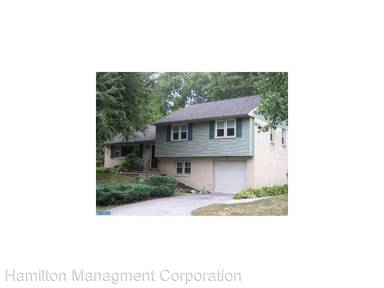 Main picture of 27 Park Dr