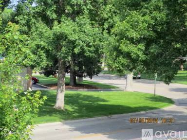 Main picture of 6381 Barrie Rd