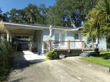 Main picture of 810 10th St