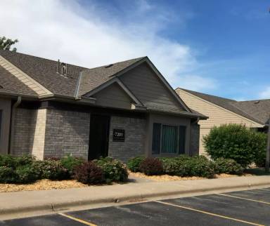 Main picture of 7201 Forestview Ln N