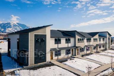 Main picture of 254 N Spring Creek Pkwy