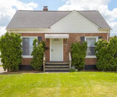 Main picture of 20890 Tracy Ave