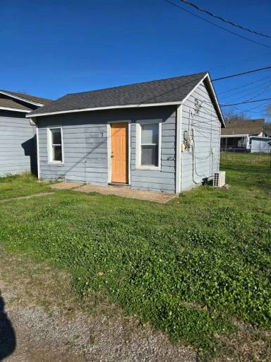 Main picture of 501 E Main St