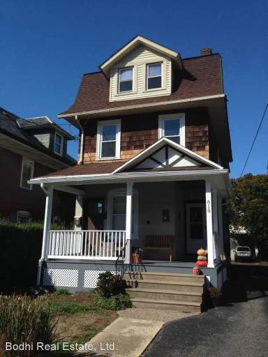 Main picture of 818 Clifford Ave