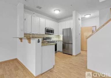 Main picture of 545 N 1st St