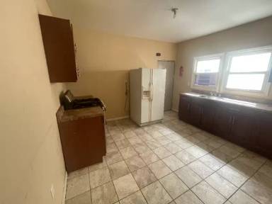 Main picture of 58 60 Clinton Pl