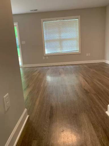 Main picture of 4108 Greenbriar Rd