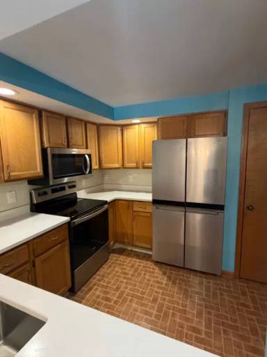 Main picture of 142 Northwood Dr