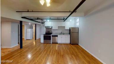 Main picture of 1193 Commonwealth Ave