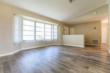 Main picture of 1486 Song St