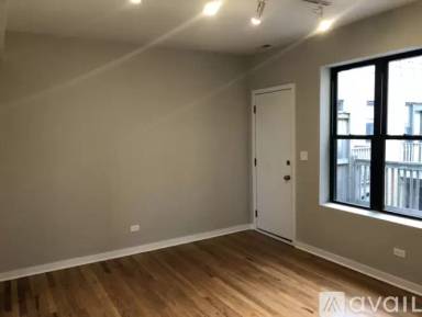 Main picture of 4815 N Christiana Ave