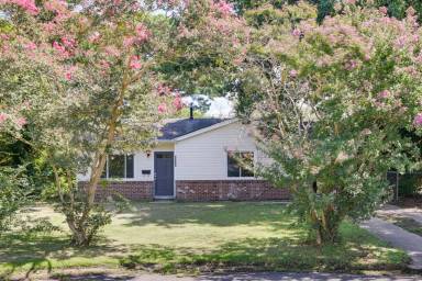 Main picture of 4909 Bark Ln
