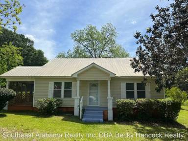Main picture of 312 S Dawkins St