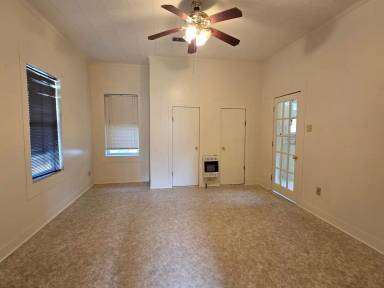 Main picture of 1014 South St