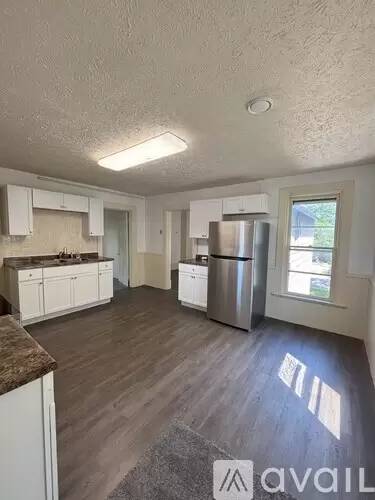 Main picture of 1303 1st Ave N