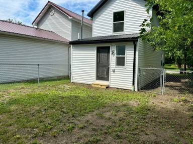 Main picture of 298 Midlam Ave