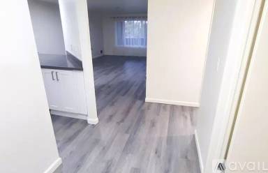 Main picture of 15740 NE 70th Ct