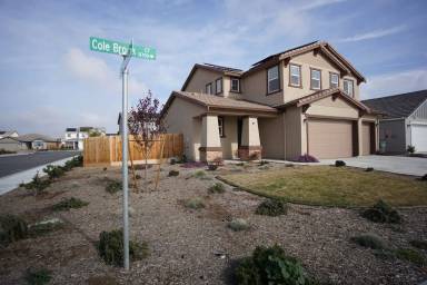 Main picture of 15718 Cole Brook Ct