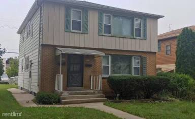 Main picture of 3929 N 75th St