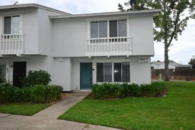 Main picture of 62 Omaha Ct