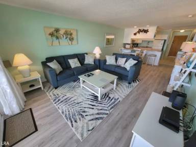 Main picture of 927 N Anderson Blvd