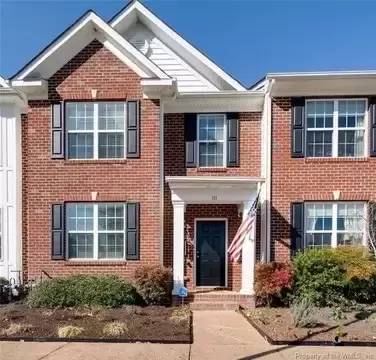 Main picture of 105 Green St