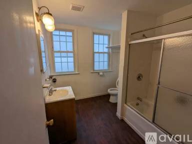 Main picture of 199 Elm St