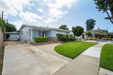 Main picture of 6434 E Cantel St
