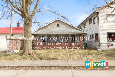 Main picture of 905 N Tuxedo St