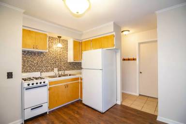 Main picture of 418 Greenwood Street - 6
