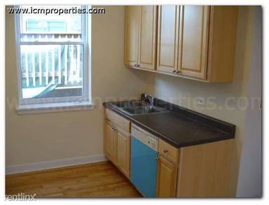 Main picture of 849-59 W Cornelia Ave Apartments