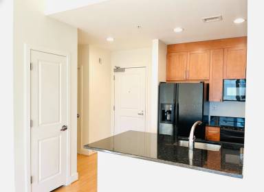 Main picture of Cityline At Tenley