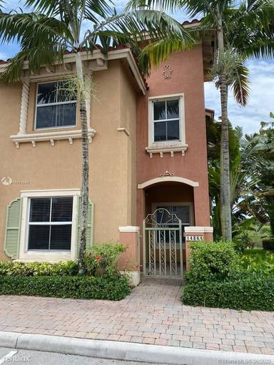 Main picture of 14348 SW 11th St