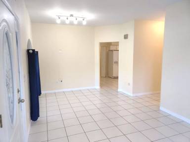 Main picture of 5883 Monroe Rd