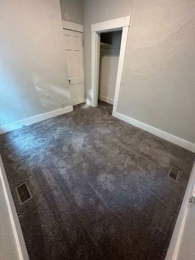 Main picture of 1305 W Jackson St