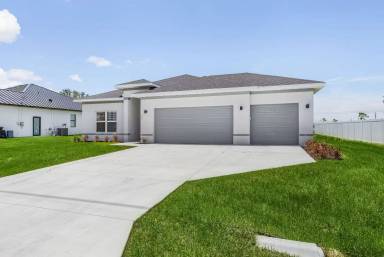 Main picture of 628 NW 1st Ter
